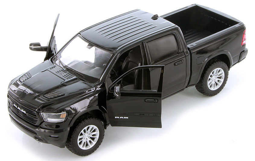 2019 RAM 1500 Laramie Crew Cab Pickup Truck Black 1/24 Diecast Model Car by Motormax Motormax
