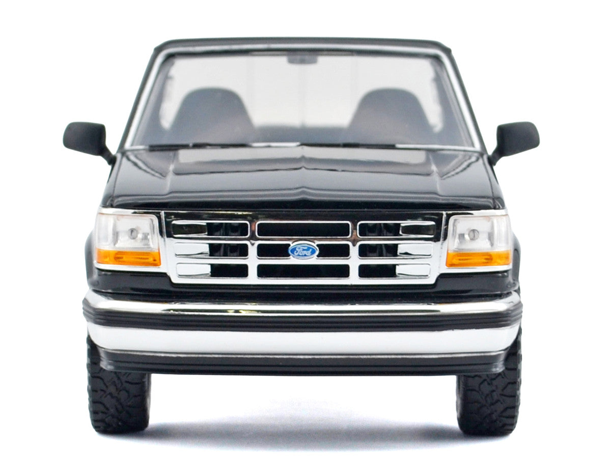 1993 Ford F-150 XLT Pickup Truck Black "Timeless Legends" Series 1/24 Diecast Model Car by Motormax Motormax