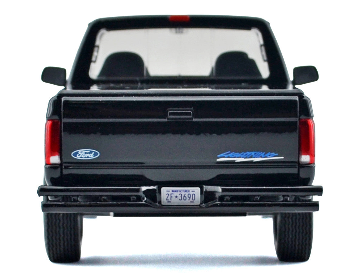 1993 Ford F-150 SVT Lightning Pickup Truck Black "Maxx Design" Series 1/24 Diecast Model Car by Motormax Motormax