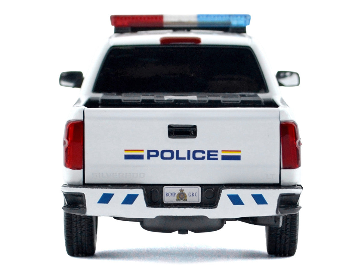2017 Chevrolet Silverado 1500 LT Z71 Crew Cab Pickup Truck "Royal Canadian Mounted Police" White with Flashing Light Bar and Front and Rear Lights and Sounds "Law Enforcement and Public Service" Series 1/27 Diecast Model Car by Motormax Motormax