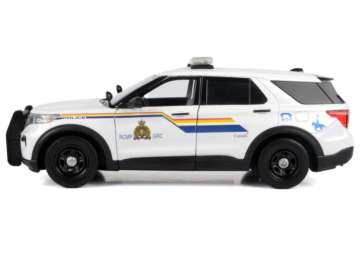 2022 Ford Police Interceptor Utility White "Royal Canadian Mounted Police (RCMP)" with Flashing Light Bar and Front and Rear Lights and Sounds 1/24 Diecast Model Car by Motormax Motormax