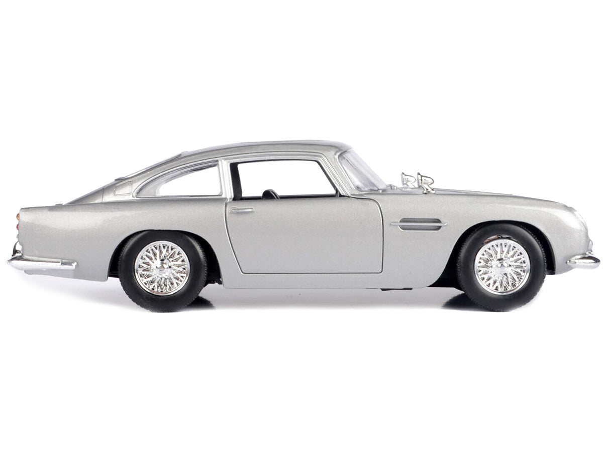 Aston Martin DB5 RHD (Right Hand Drive) Silver Metallic James Bond 007 "Goldfinger" (1964) Movie "James Bond Collection" Series 1/24 Diecast Model Car by Motormax Motormax