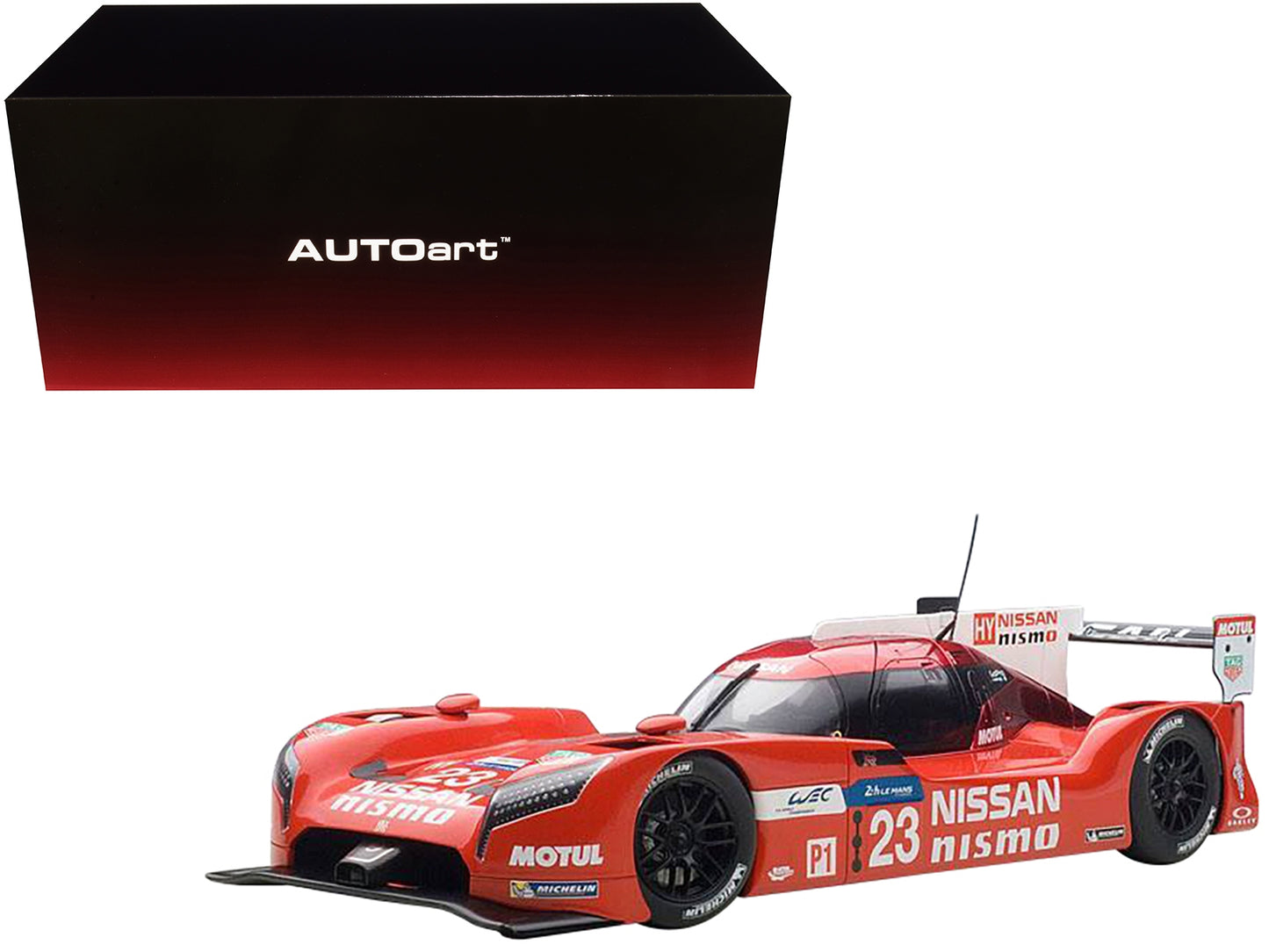 Nissan GT-R LM Nismo Le Mans 2015 O. Pla J. Mardenborough M. Chilton #23 1/18 Model Car by Autoart