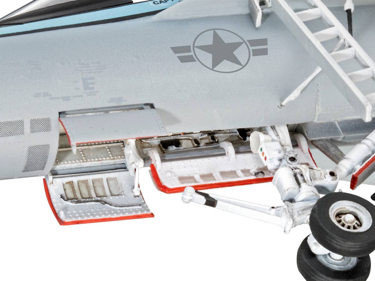 Level 5 Model Kit Maverick's F/A-18E Super Hornet Jet "Top Gun: Maverick" (2022) Movie 1/48 Scale Model by Revell Revell