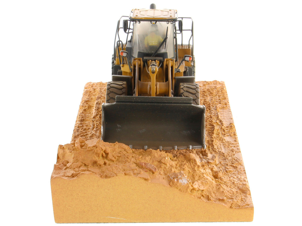 CAT Caterpillar 966M Wheel Loader with Operator (Dirty Version) "Weathered" Series 1/50 Diecast Model by Diecast Masters-3