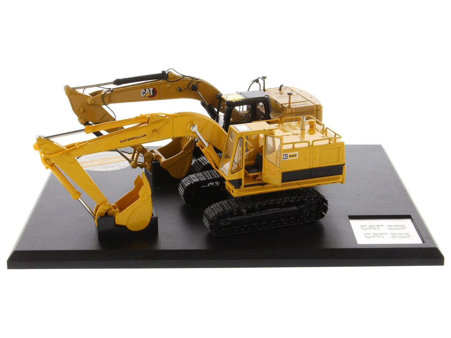 CAT Caterpillar 225 Hydraulic Escavator and CAT Caterpillar 323 Next Generation Hydraulic Escavator Set of 2 pieces "Evolution Series" 1/50 Diecast Models by Diecast Masters