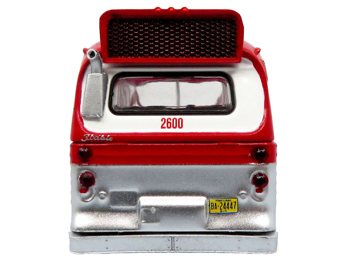 Flxible 53102 New Look Transit Bus "Pittsburgh Area Transit" Red and White "Vintage Bus & Motorcoach Collection" Limited Edition 1/87 (HO) Diecast Model by Iconic Replicas-2