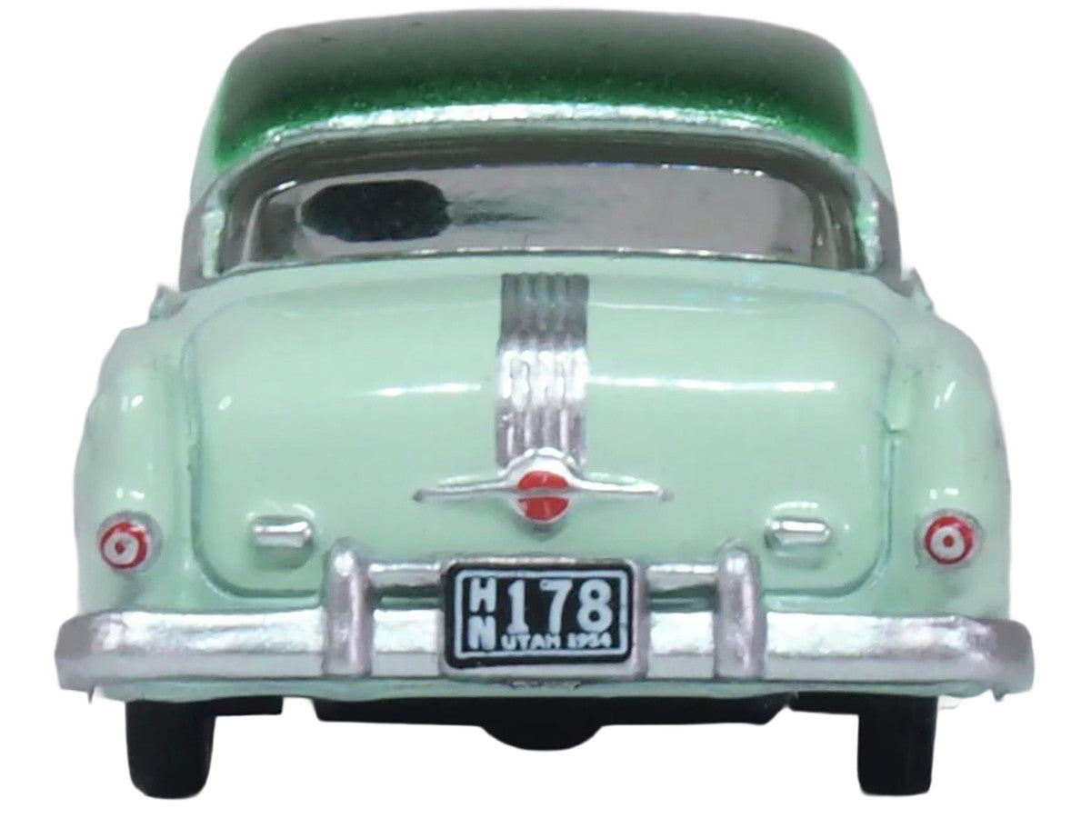 1954 Pontiac Chieftain 4 Door Shannon Green with Brookmere Green Top 1/87 (HO) Scale Diecast Model Car by Oxford Diecast Oxford Diecast
