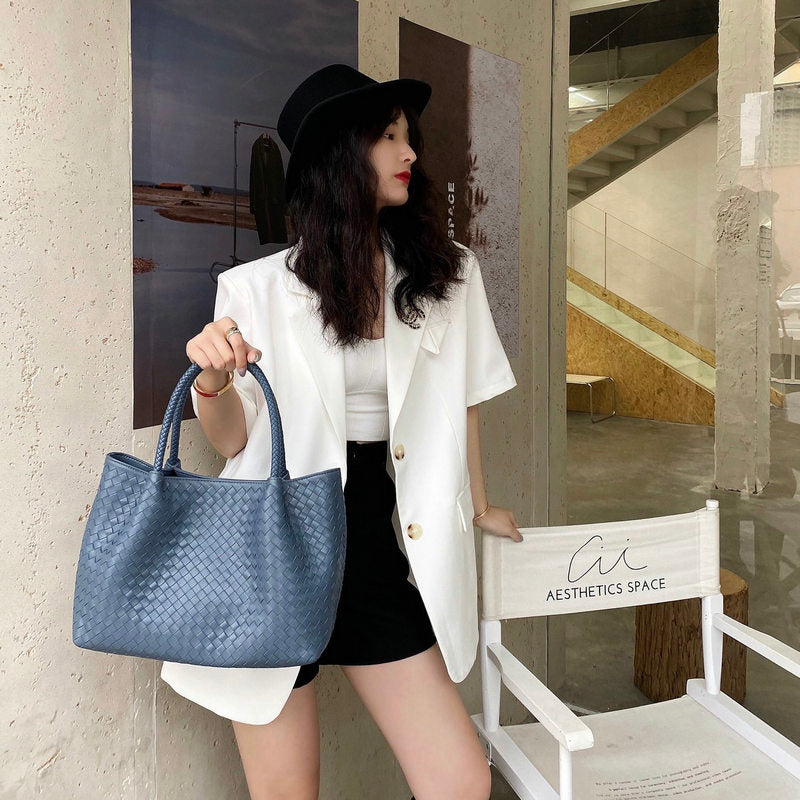Handmade Sheepskin Woven Handbag For Women CJD