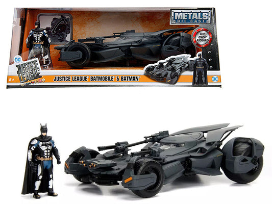 2017 Justice League Batmobile with diecast Batman Figure 1/24 Diecast Model Car by Jada Jada
