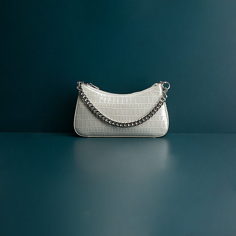 Niche Design Baotou Layer Leather Chain LadyShow.Store