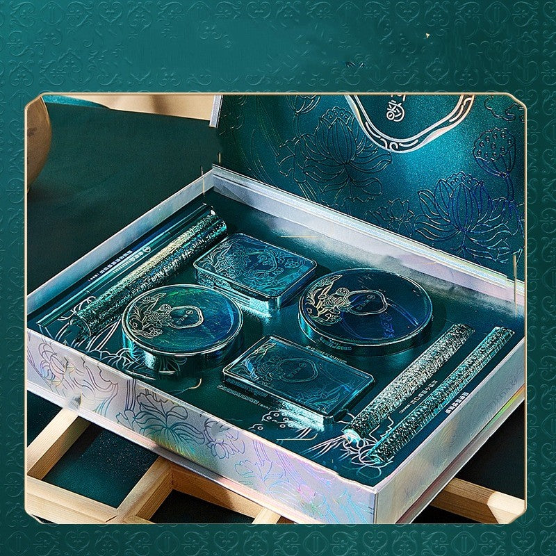 Makeup Set Eight-piece Air Cushion Lipstick Set LadyShow.Store