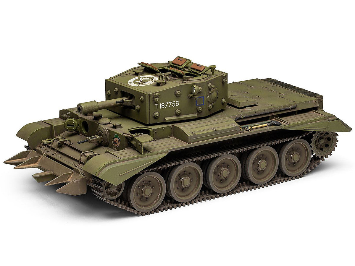 Level 3 Model Kit Cromwell Mk.IV / Mk.VI Cruiser Tank with 2 Scheme Options 1/35 Plastic Model Kit by Airfix Airfix