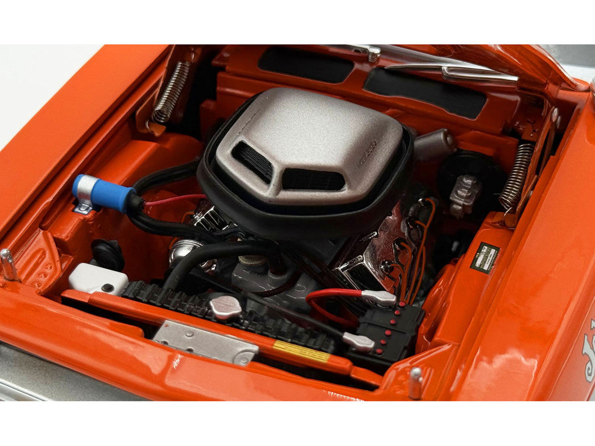 426 HEMI Engine and Transmission Replica from "1970 Plymouth HEMI Cuda" 1/18 Model by ACME Acme