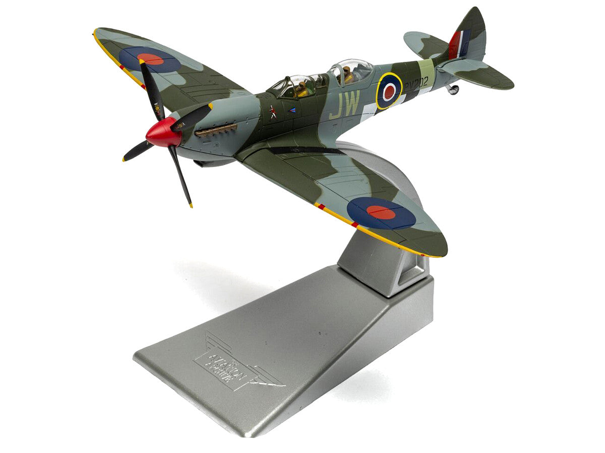 Supermarine Spitfire T.9 Aircraft "PV202 Aerial Collective at Duxford Airfield" British Royal Air Force "The Aviation Archive" Series 1/72 Diecast Model by Corgi-2
