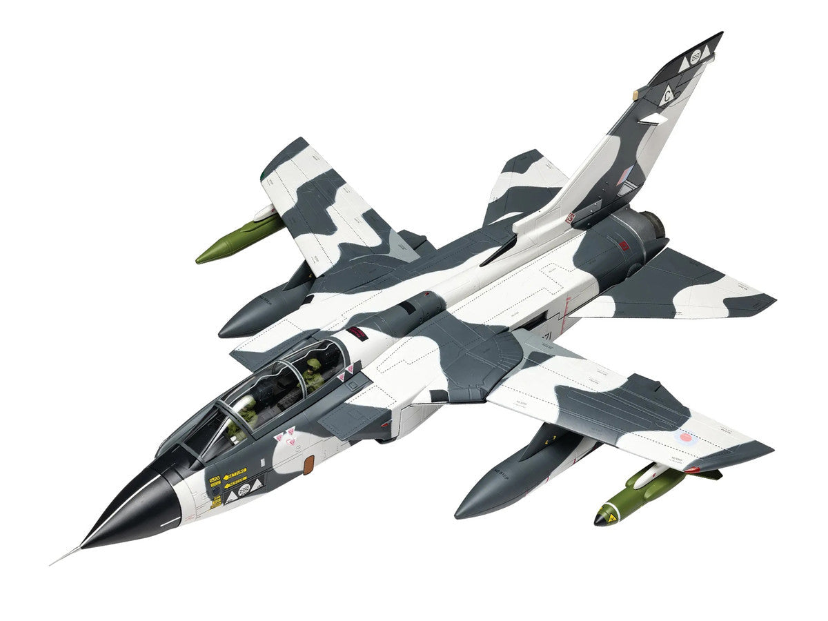 Panavia Tornado GR1A Aircraft "ZA371/C No.II(AC) Sqn. Arctic Training Exercises Norway" (1995) British Royal Air Force "The Aviation Archive" 1/48 Diecast Model Car by Corgi Corgi