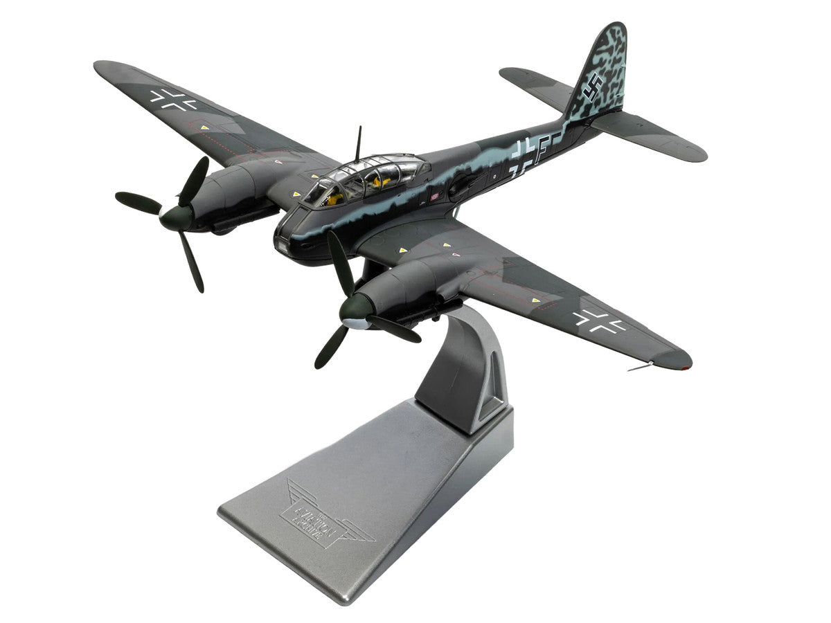 Messerschmitt Me 410A-1 Aircraft "U5+FE Lt. Rudolf Abrahamczik 14./KG.2 Laon-Athies Airfield France" (1943) German Luftwaffe "The Aviation Archive" Series 1/72 Diecast Model Car by Corgi Corgi