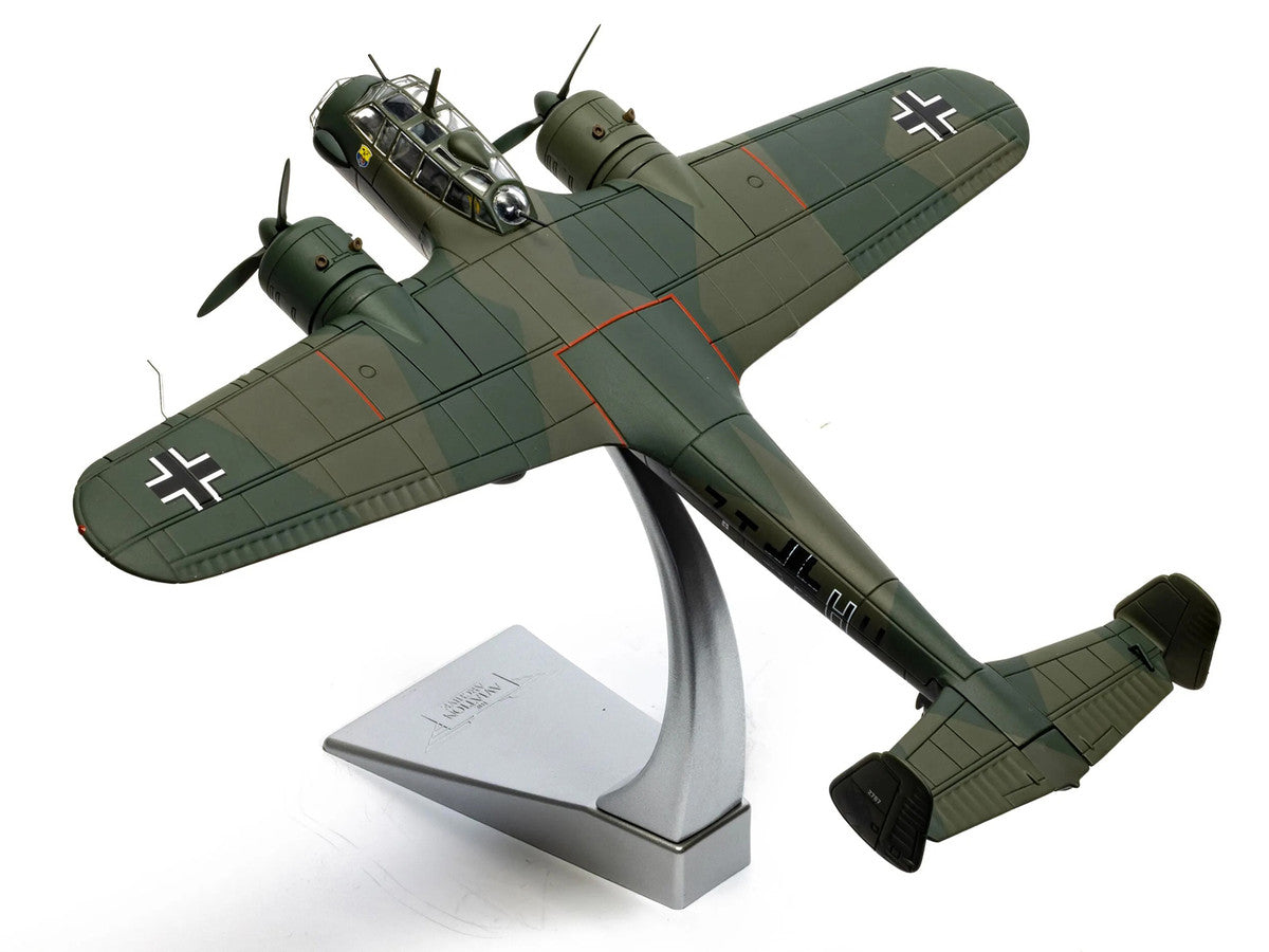 Dornier Do 17Z-5 Aircraft "7T+HH W.Nr.2787 KGR.606 Lannion France" (1940) German Luftwaffe "The Aviation Archive" Series 1/72 Diecast Model Car by Corgi Corgi