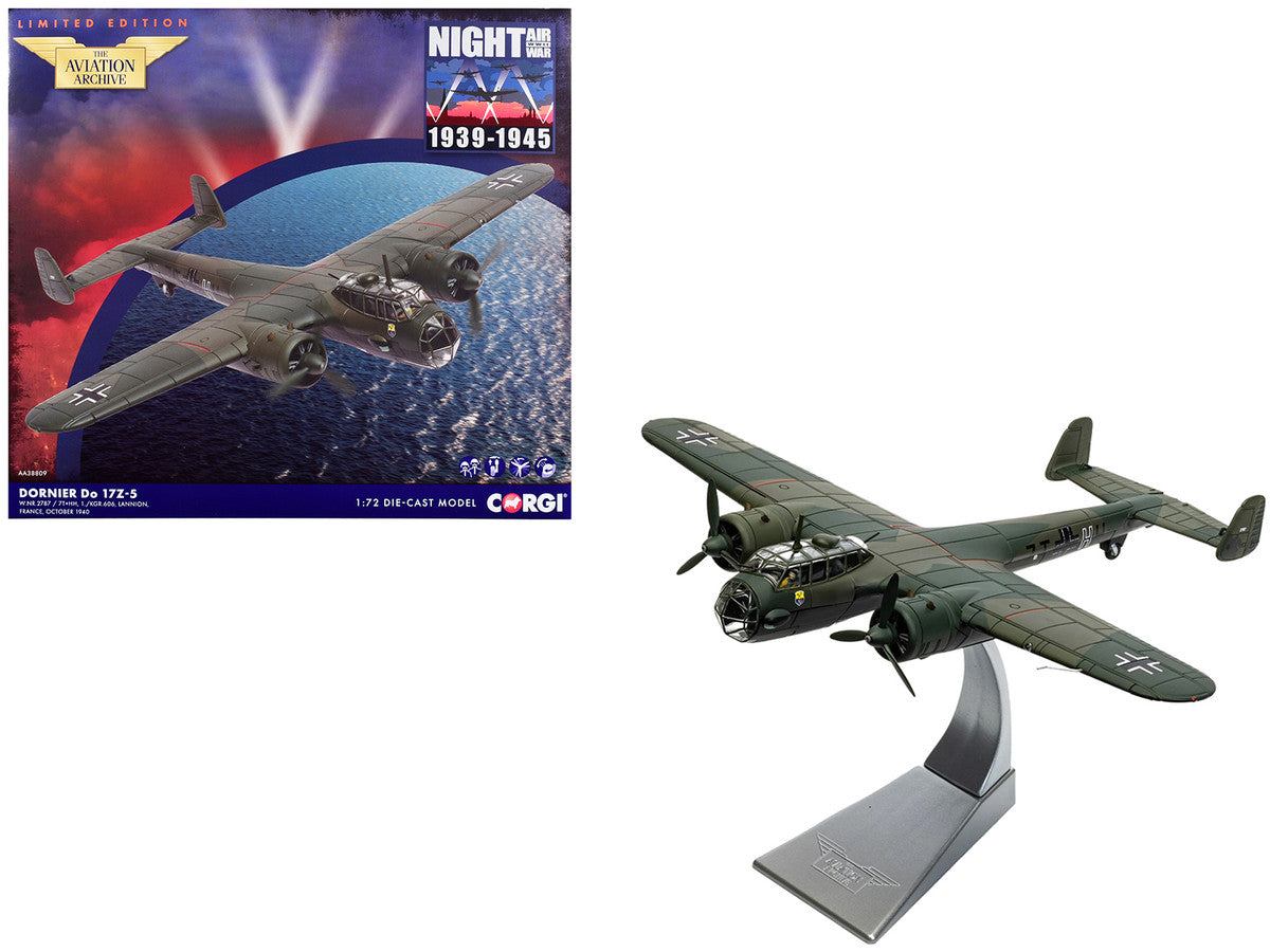 Dornier Do 17Z-5 Aircraft "7T+HH W.Nr.2787 KGR.606 Lannion France" (1940) German Luftwaffe "The Aviation Archive" Series 1/72 Diecast Model Car by Corgi Corgi
