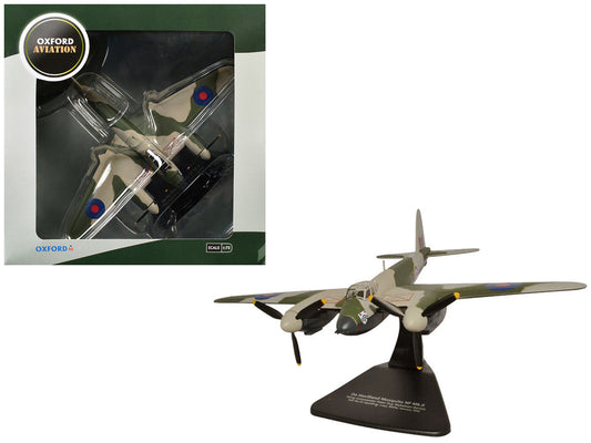 De Havilland Mosquito NF MKII Aircraft "Wing Commander Peter G. Wykeham-Barnes No. 23 Squadron Luqa Malta" (1943) Royal Air Force "Oxford Aviation" Series 1/72 Diecast Model Airplane by Oxford Diecast Oxford Diecast