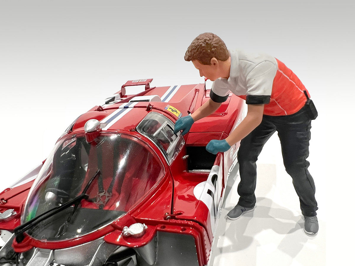 "Race Crew" Figure #6 for 1/24 Scale Models by American Diorama American Diorama