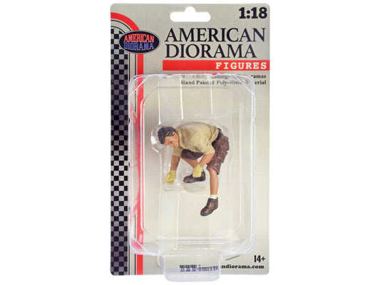 "4X4 Mechanic" Figure 2 with Board Accessory for 1/18 Scale Models by American Diorama American Diorama