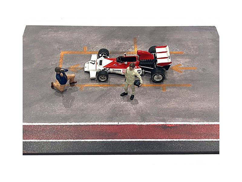 "Race Day" Two Diecast Figures Set 1 for 1/43 Scale Models by American Diorama American Diorama