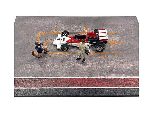 "Race Day" Two Diecast Figures Set 1 for 1/43 Scale Models by American Diorama American Diorama