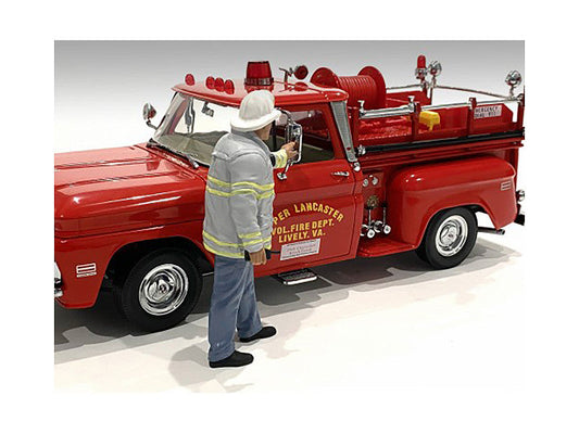 "Firefighters" Fire Captain Figure for 1/18 Scale Models by American Diorama American Diorama