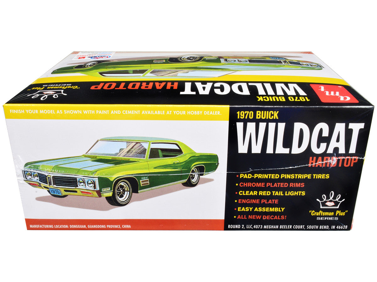 Skill 2 Model Kit 1970 Buick Wildcat Hardtop "Craftsman Plus" Series 1/25 Scale Model by AMT AMT