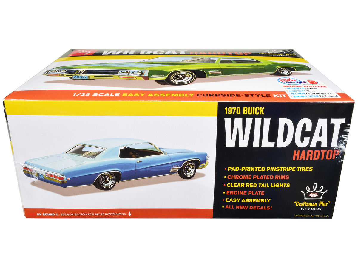 Skill 2 Model Kit 1970 Buick Wildcat Hardtop "Craftsman Plus" Series 1/25 Scale Model by AMT AMT