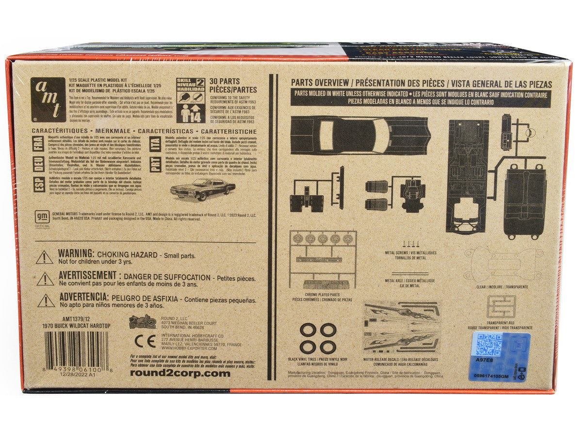 Skill 2 Model Kit 1970 Buick Wildcat Hardtop "Craftsman Plus" Series 1/25 Scale Model by AMT AMT