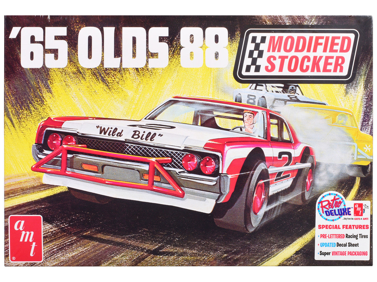 Skill 2 Model Kit 1965 Oldsmobile 88 "Modified Stocker" 1/25 Scale Model by AMT Autoworld