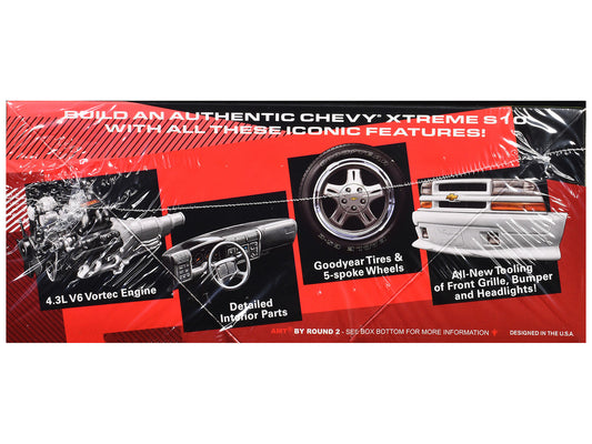 Skill 2 Model Kit 1999 Chevrolet S-10 Xtreme Pickup Truck 1/25 Scale Model by AMT-1