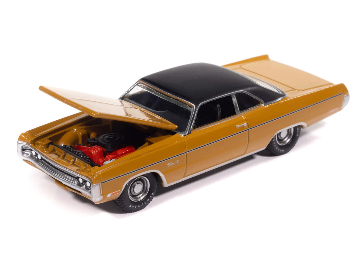 1971 Plymouth Fury III Bahama Yellow with Black Top "Vintage Muscle" Series 1/64 Diecast Model Car by Auto World-1
