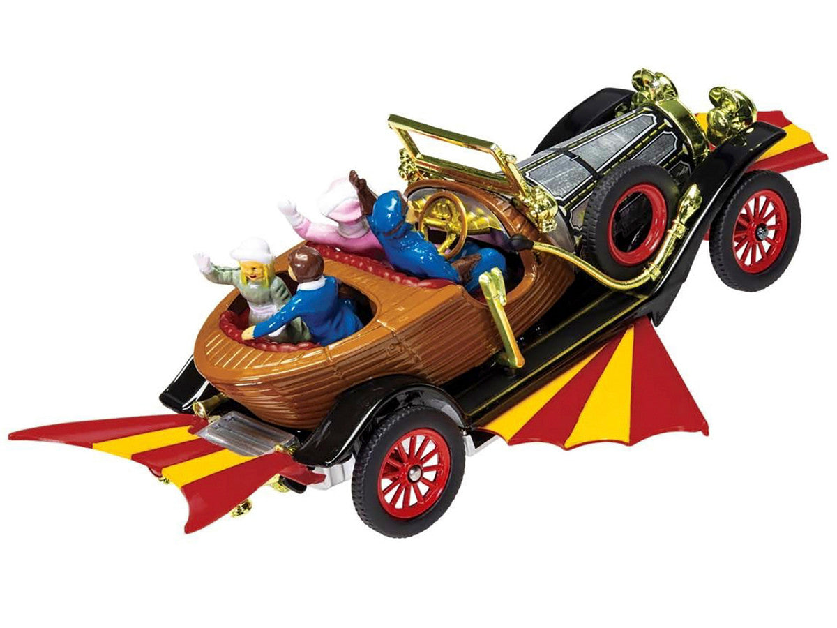 Chitty Chitty Bang Bang Car with 4 Sitting Figures "Chitty Chitty Bang Bang" (1968) Movie Diecast Model Car by Corgi Corgi