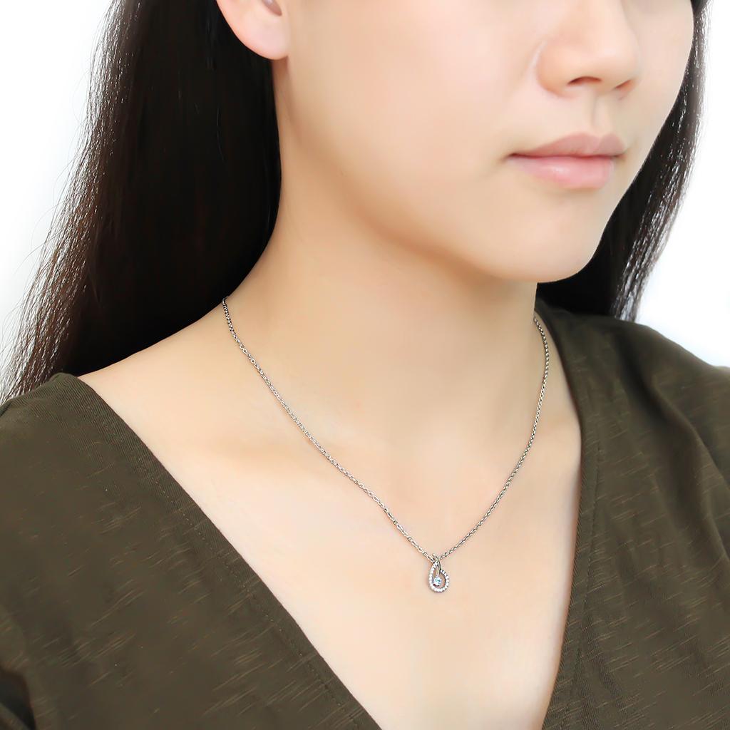 DA090 - High polished (no plating) Stainless Steel Chain Pendant with AAA Grade CZ  in Sea Blue Alamode