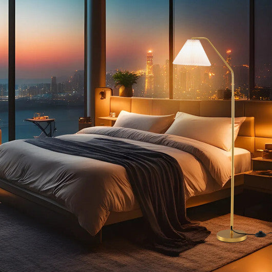 Modern Standing Lamp with Adjustable Lamp Head and Pleated Lampshade