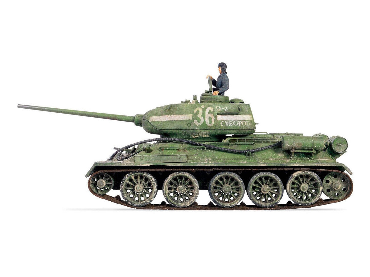 Soviet T-34-85 Medium Tank "55th Guards Tank Bde. 7th Guards Tank Corps Berlin" (1945) Soviet Army "Armored Fighting Vehicle" Series 1/32 Diecast Model by Forces of Valor Forces Of Valor