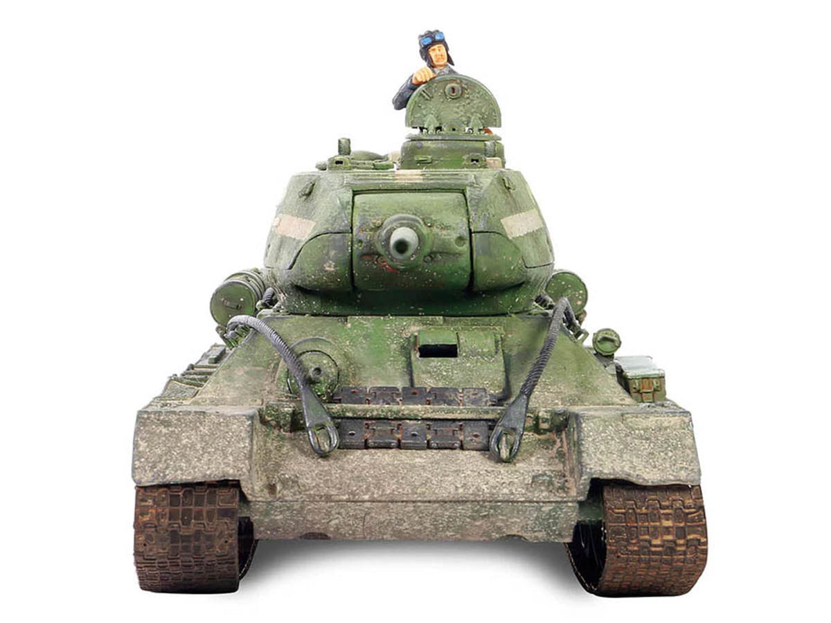 Soviet T-34-85 Medium Tank "55th Guards Tank Bde. 7th Guards Tank Corps Berlin" (1945) Soviet Army "Armored Fighting Vehicle" Series 1/32 Diecast Model by Forces of Valor Forces Of Valor