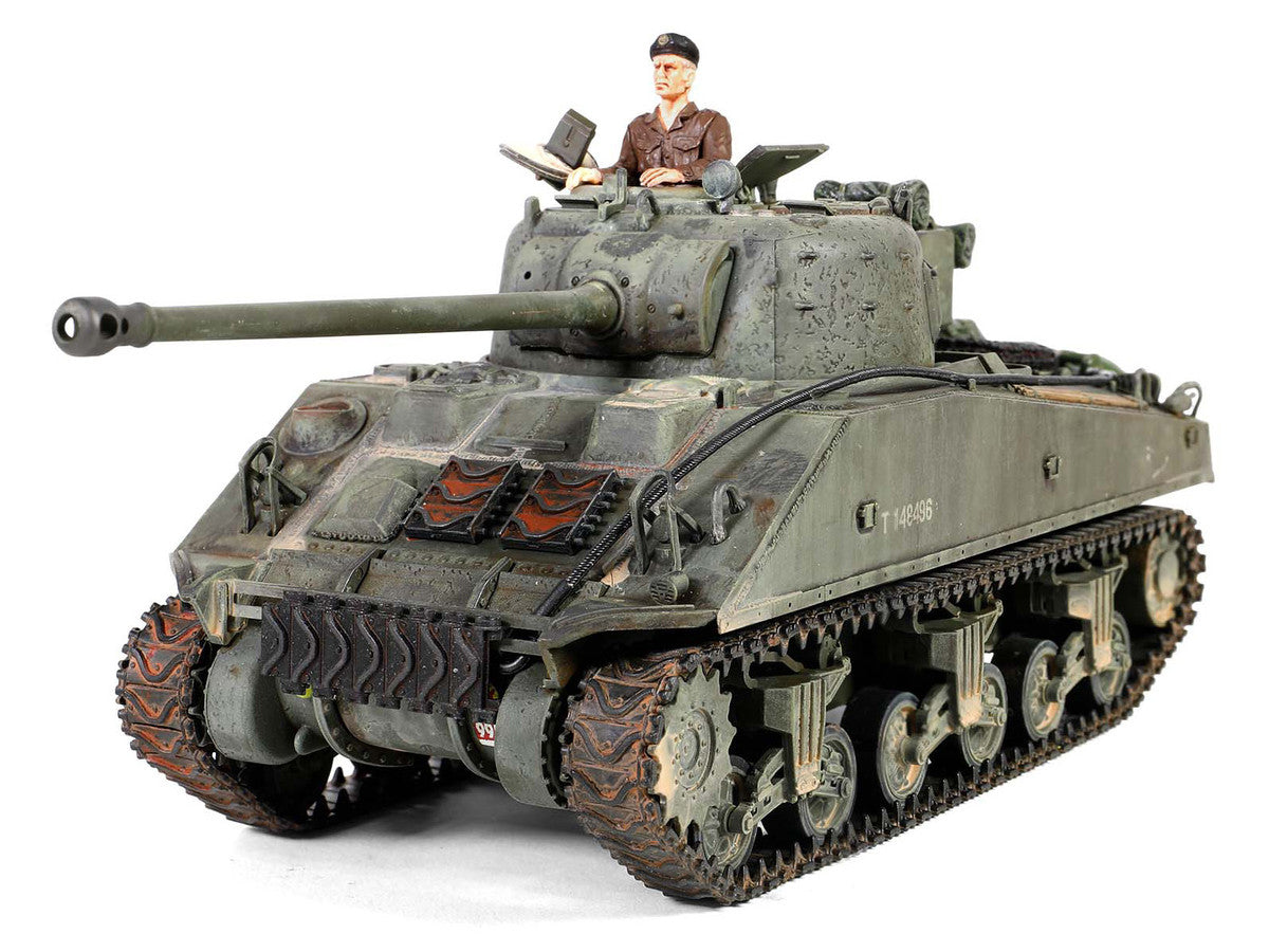 British Sherman Firefly Vc. Tank "8th Armoured Brigade 24th Lancer 13/18th Hussars Normandy" (1944) British Royal Army "Armored Fighting Vehicle" Series 1/32 Diecast Model by Forces of Valor Forces Of Valor