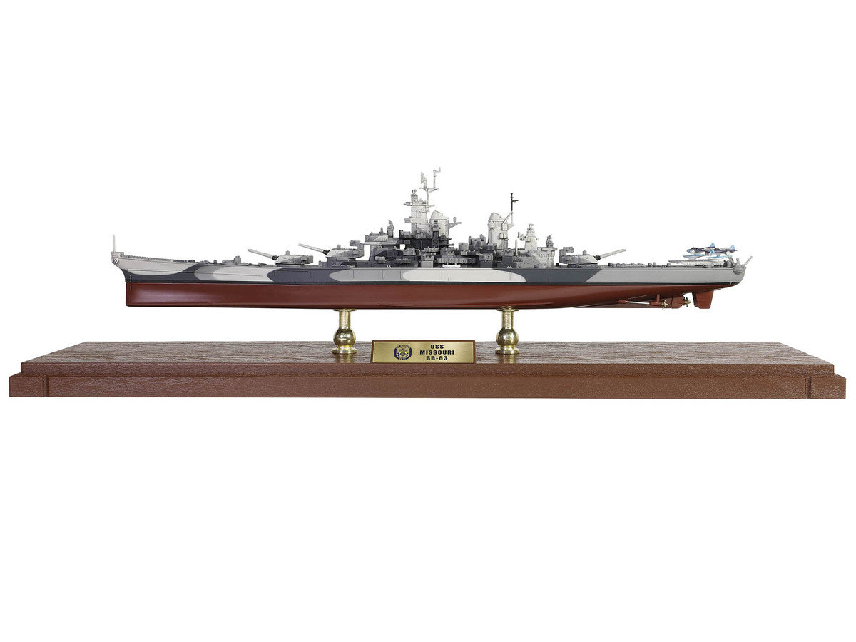 USS Missouri (BB-63) Iowa-class Battleship "Battle of Okinawa" (1945) United States Navy (Full Hull Edition) "Battleship" Series 1/700 Diecast Model by Forces of Valor Forces Of Valor