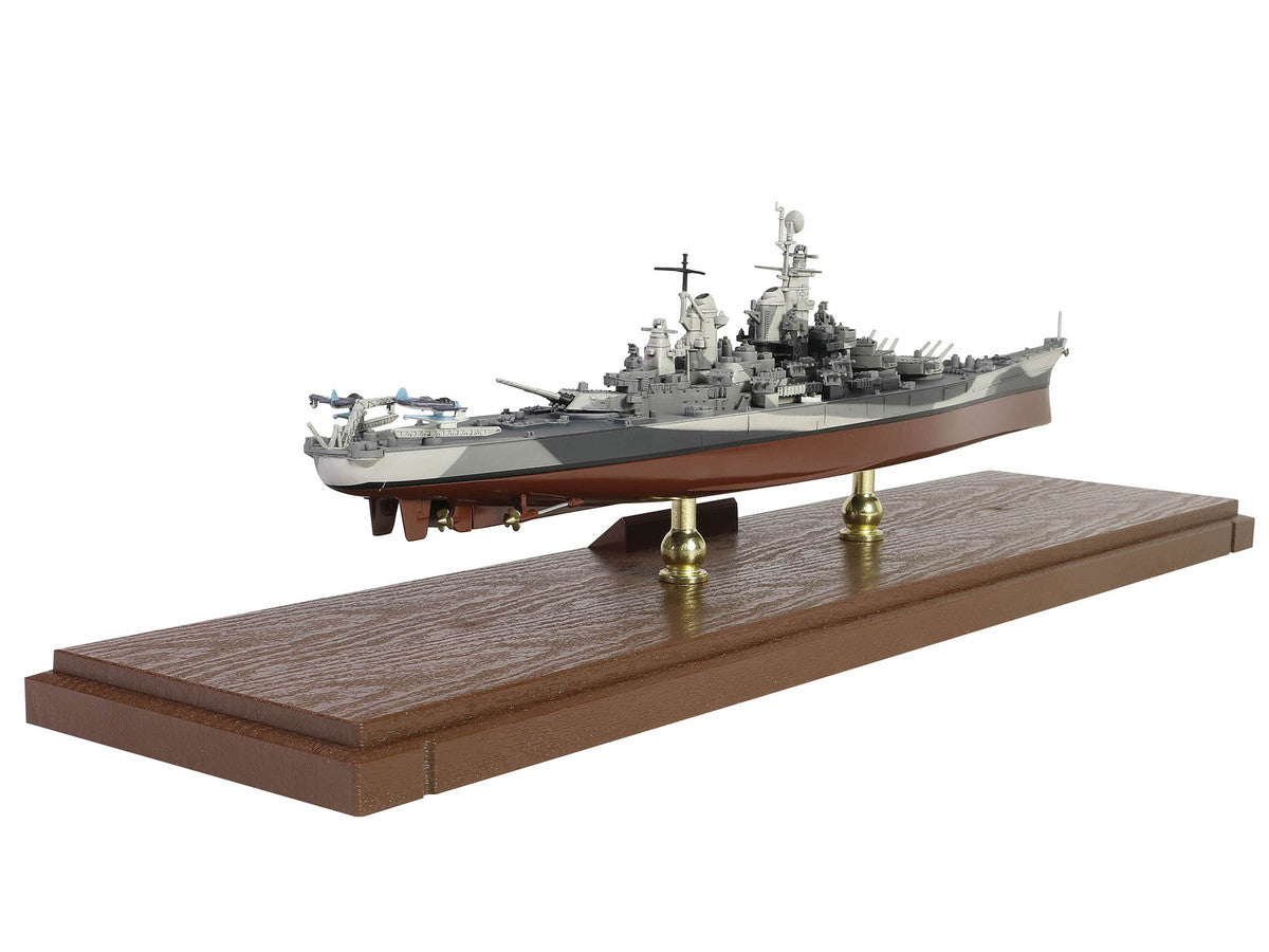 USS Missouri (BB-63) Iowa-class Battleship "Battle of Okinawa" (1945) United States Navy (Full Hull Edition) "Battleship" Series 1/700 Diecast Model by Forces of Valor Forces Of Valor