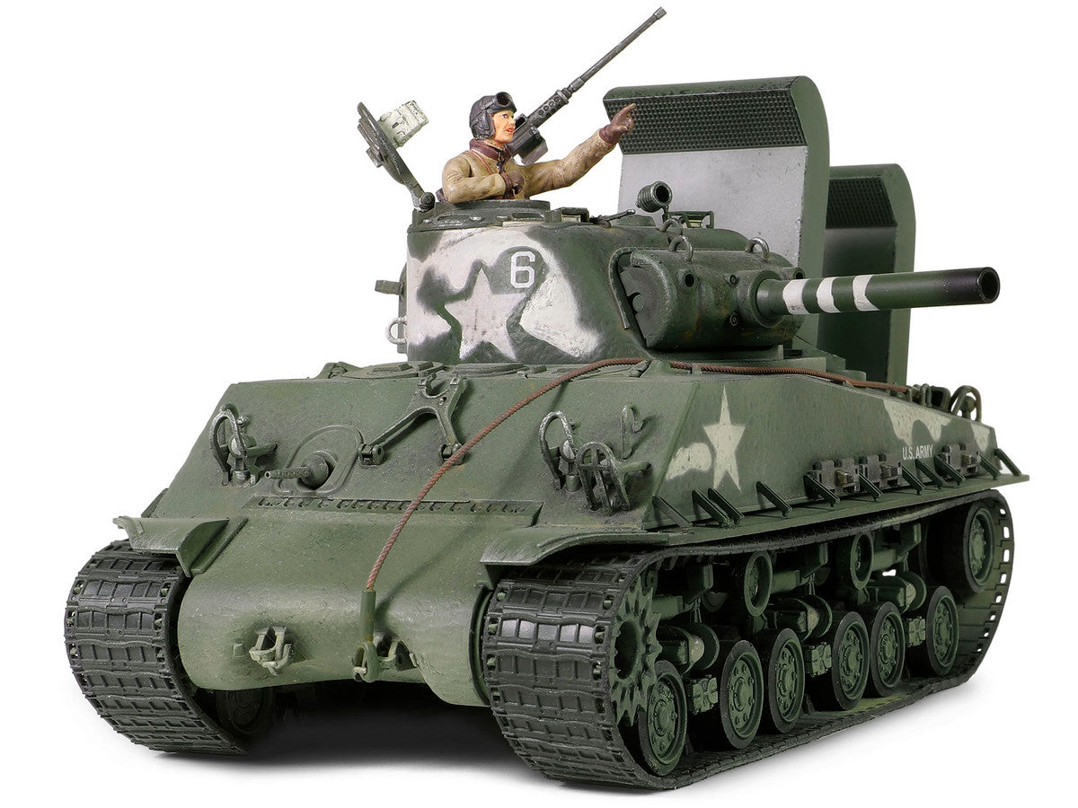 Sherman M4 (105) Howitzer Medium Tank "US Army 711th Tank Battalion Okinawa" (1945) "Engine Plus" Series 1/32 Diecast Model by Metal Proud Metal Proud