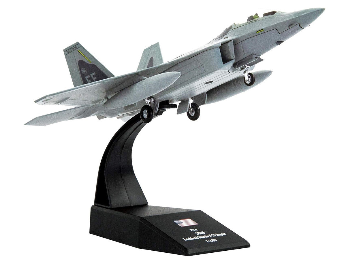 Lockheed Martin F-22A Raptor Stealth Aircraft "27th Figher Squadron 1st Operations Group Langley AFB" (2005) United States Air Force 1/100 Diecast Model Airplane Other