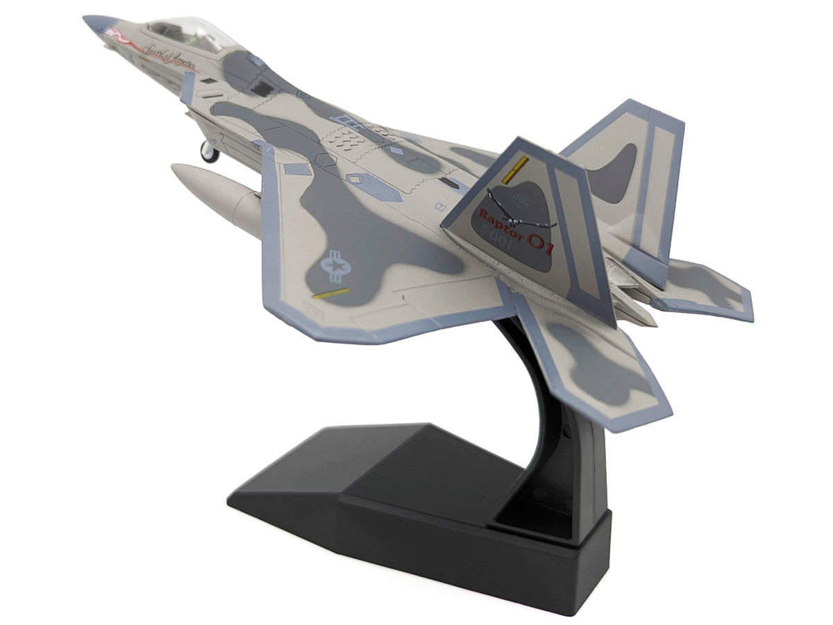 Lockheed Martin F-22A Raptor Aircraft "Spirit of America 412th Test Wing Edwards Air Force Base" (1997) United States Air Force 1/100 Diecast Model Airplane Other