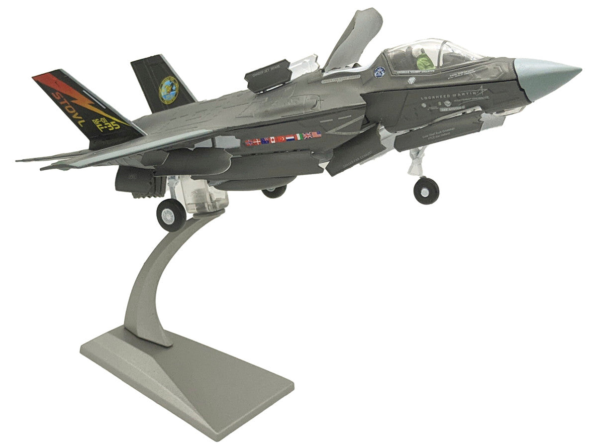 Lockheed Martin F-35B (STOVL) Lightning II Aircraft "BF-01 Prototype Air Test an Evaluation Squadron 23 (VX-23) Salty Dogs" (2009) United States Navy 1/72 Diecast Model Airplane Other
