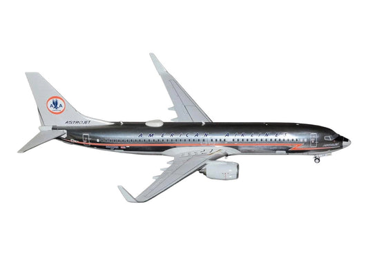 Boeing 737-800 Commercial Aircraft "American Airlines - American Heritage Jet" (N905NN) Silver with Red Stripes "Gemini 100" Series 1/100 Diecast Model Airplane by GeminiJets GeminiJets