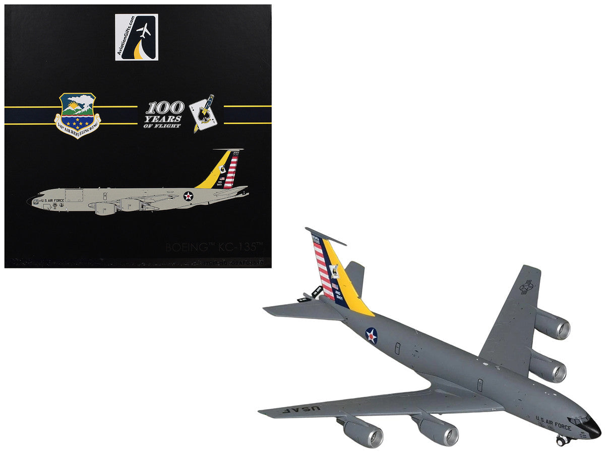 Boeing KC-135 Stratotanker Tanker Aircraft "Washington Air National Guard - 100 Years" United States Air Force "Gemini 200" Series 1/200 Diecast Model Airplane by GeminiJets GeminiJets
