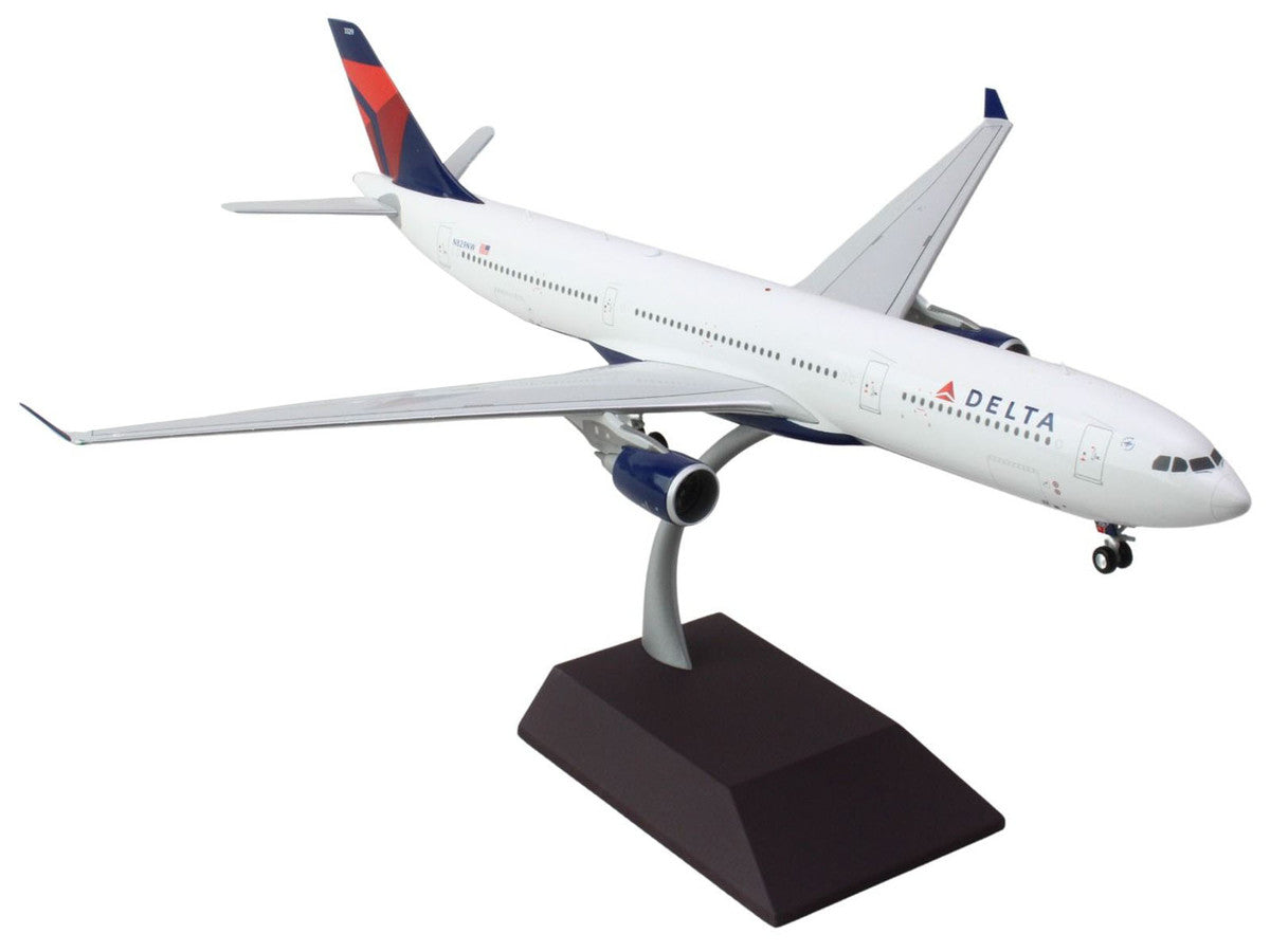 Airbus A330-300 Commercial Aircraft "Delta Air Lines" (N829NW) White with Blue and Red Tail "Gemini 200" Series 1/200 Diecast Model Airplane by GeminiJets-1
